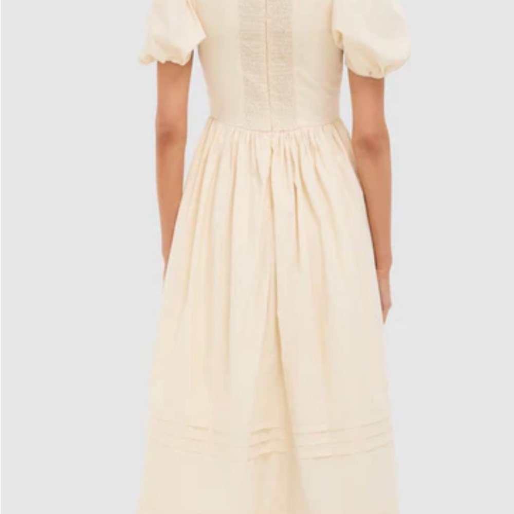 Moon River Cream puff Midi Dress- NWT
